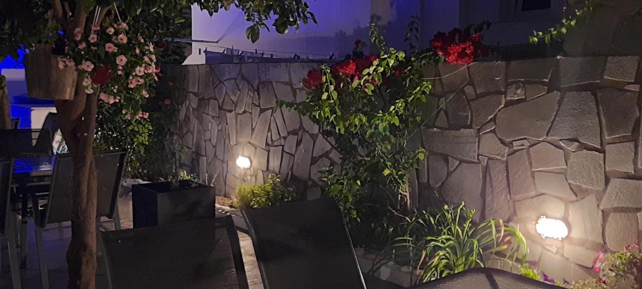 Siren Rooms&Apartments Paros Exterior foto