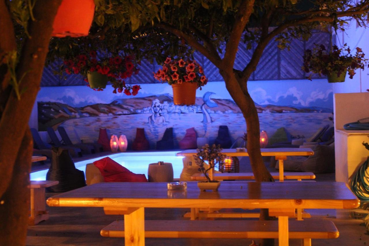 Siren Rooms&Apartments Paros Exterior foto
