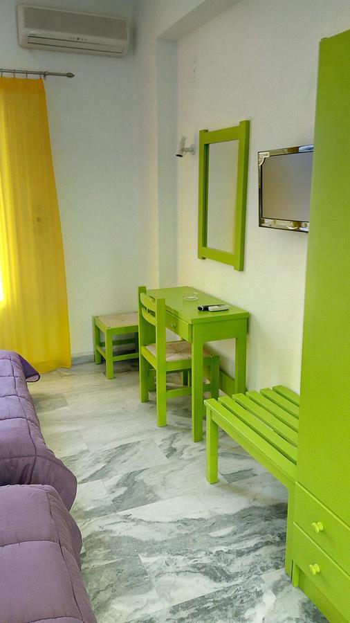 Siren Rooms&Apartments Paros Exterior foto